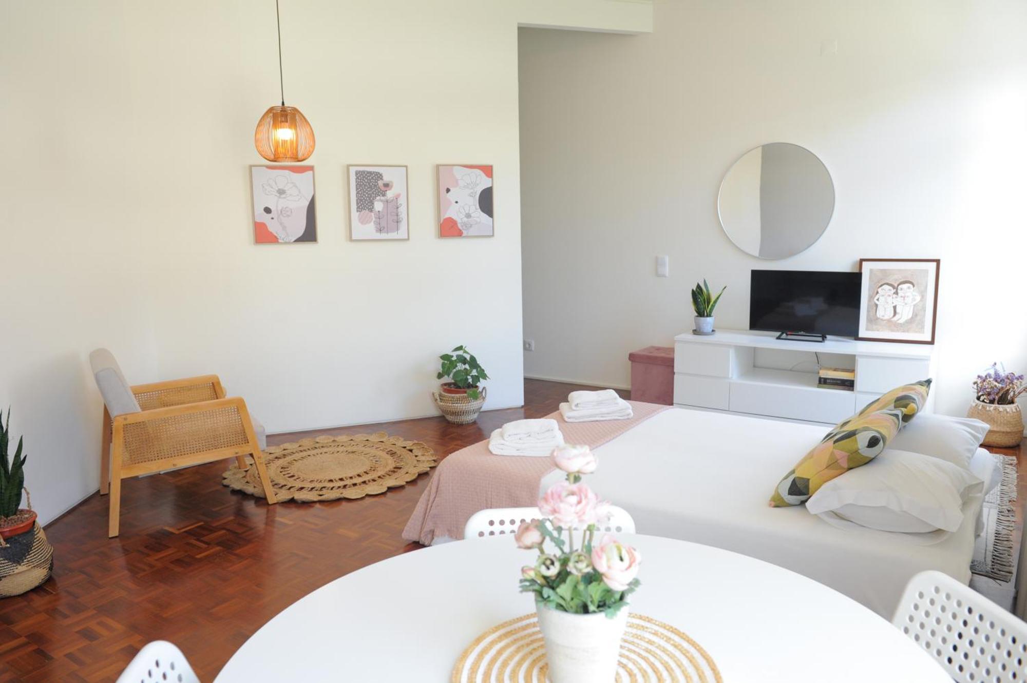 Apartment Jesuina E As 3 Janelas Mercado Do Bolhao Porto